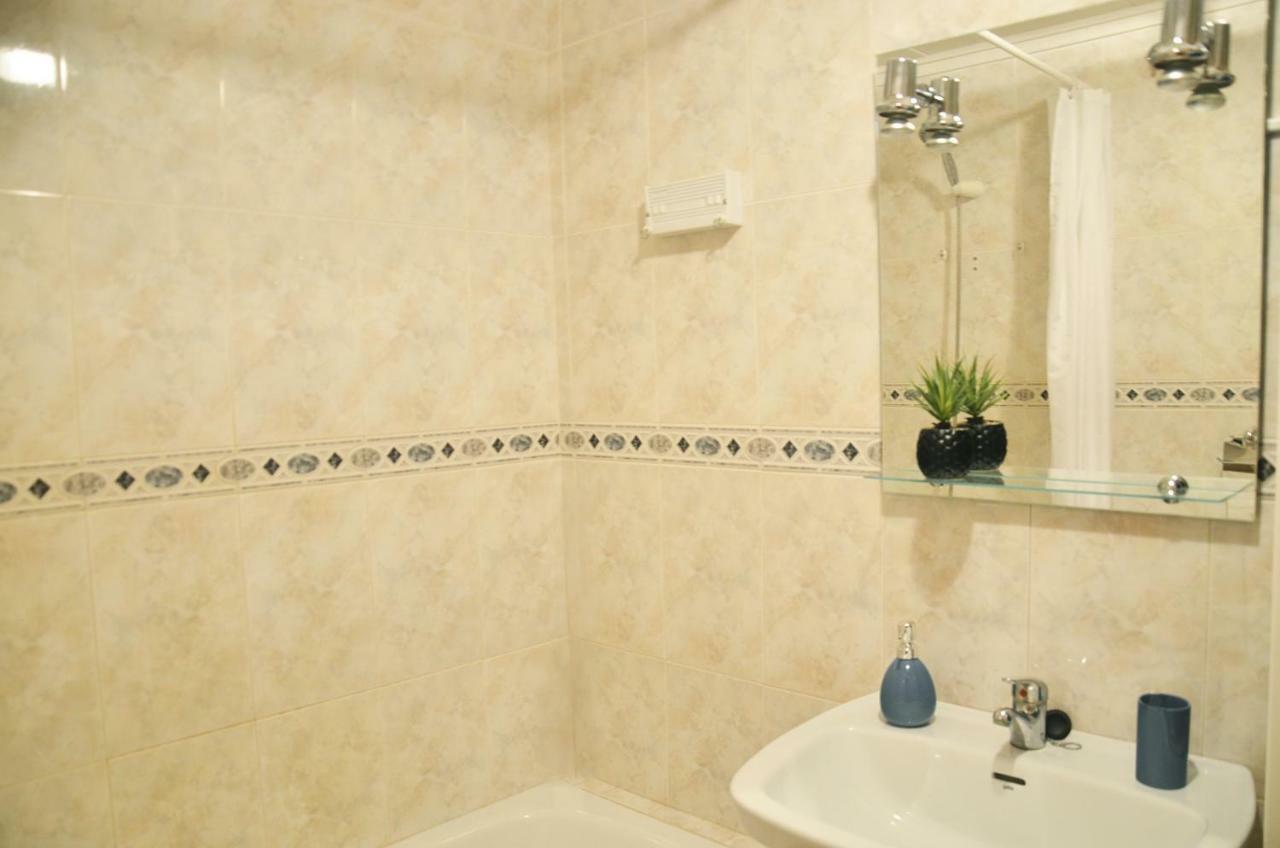 Pretty Studio With Swimming Pool تورّيفيِخا المظهر الخارجي الصورة