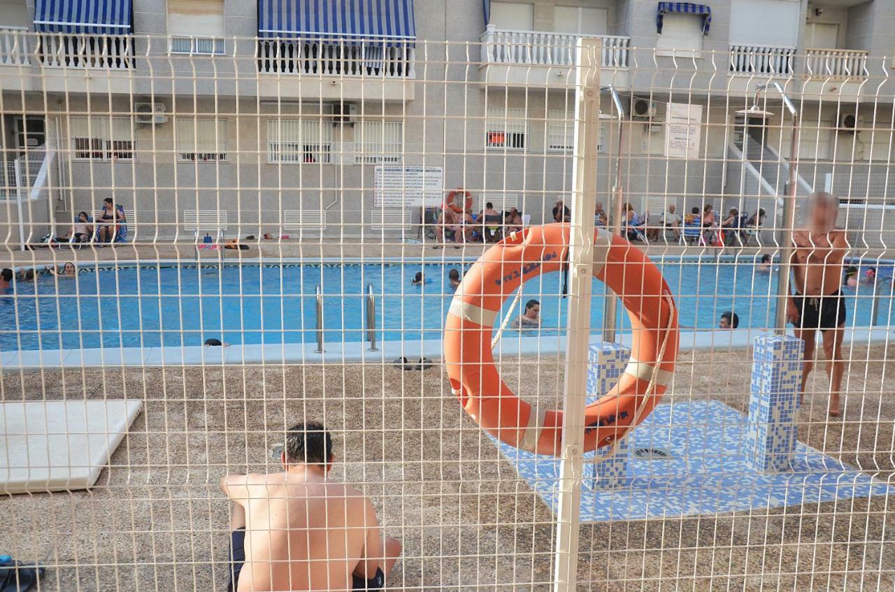 Pretty Studio With Swimming Pool تورّيفيِخا المظهر الخارجي الصورة